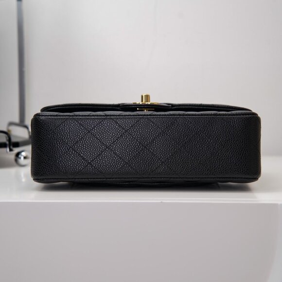 Chanel Classic Cavier Gold Leather Bag - Picture 3 of 3